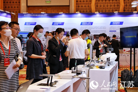 1589161448899665FF51.jpg 1589161448899665FF51.jpg